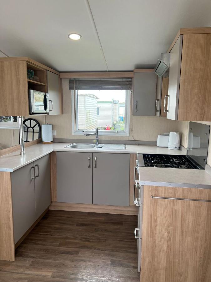 3 Bed Platinum Caravan Presthaven Sands Prestatyn Eksteriør bilde