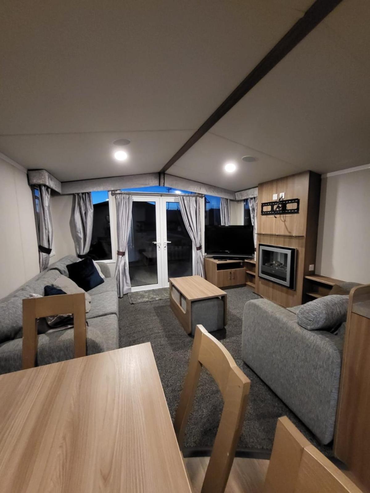 3 Bed Platinum Caravan Presthaven Sands Prestatyn Eksteriør bilde